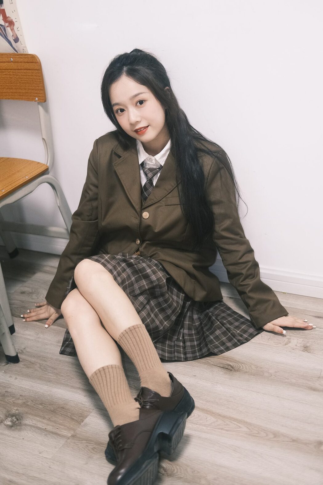YiTuYu艺图语 Vol.3660 Ge Man Ni Nini
