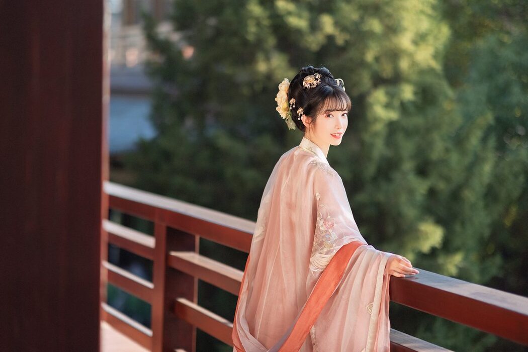 YiTuYu艺图语 Vol.3550 Yi Zhi A Meng Zai