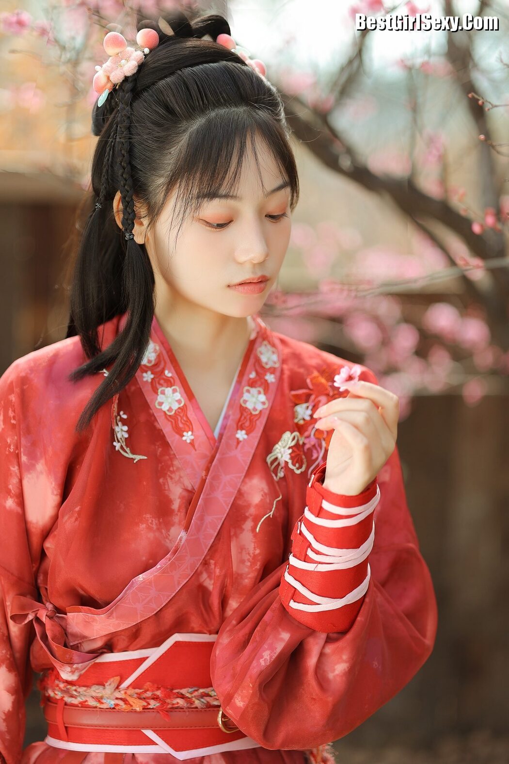 YiTuYu艺图语 Vol.3820 Tiky