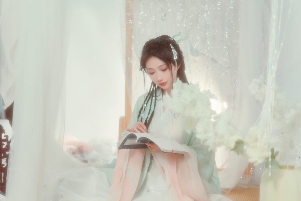 YiTuYu艺图语 Vol.3796 Qi Luo Sheng De Xiao Su Su
