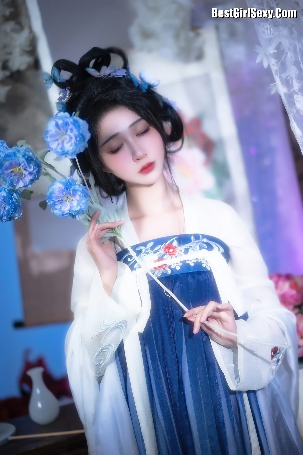 YiTuYu艺图语 Vol.3829 Qi Luo Sheng De Xiao Su Su