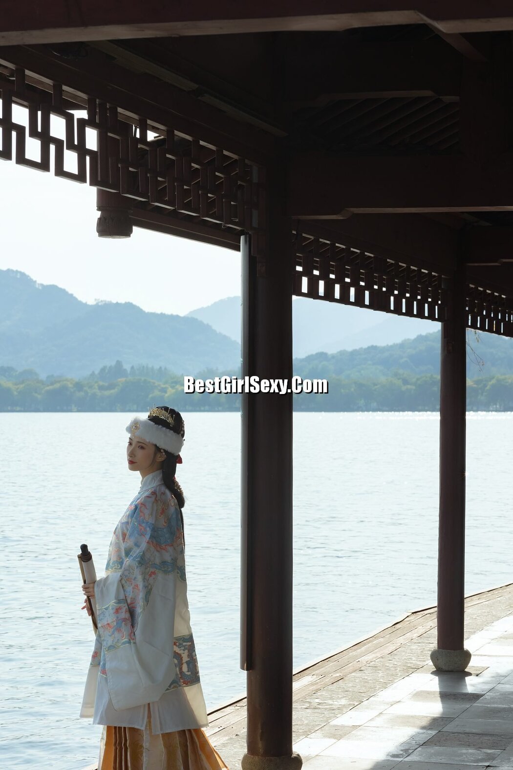 YiTuYu艺图语 Vol.3724 Mou Xiao Yao