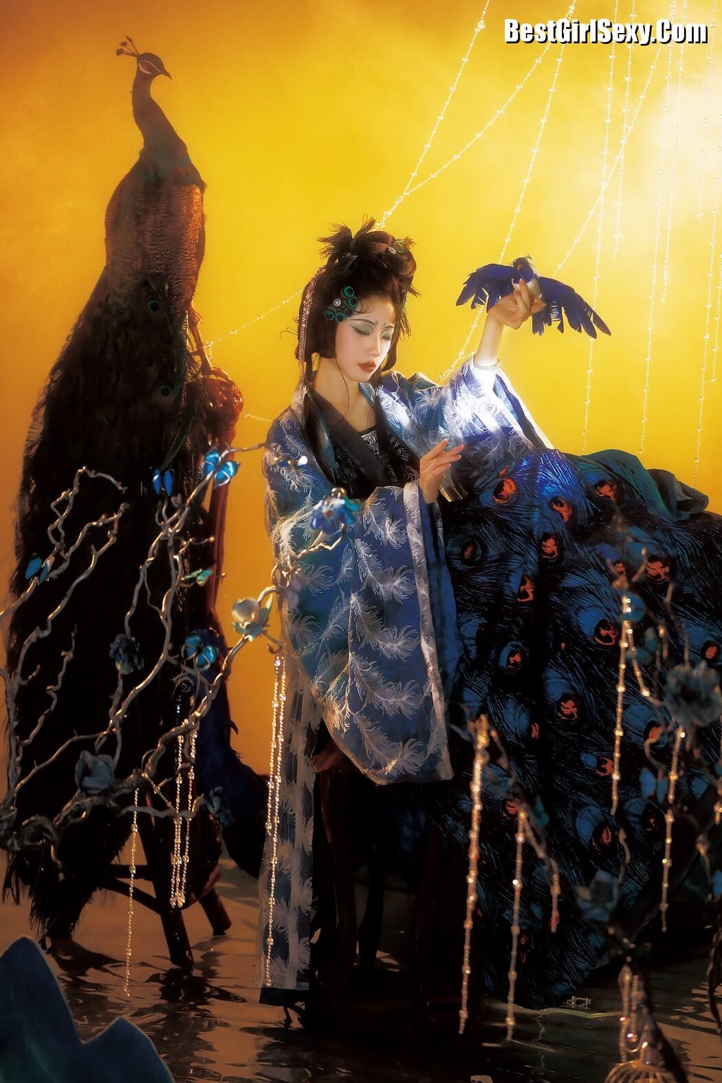 YiTuYu艺图语 Vol.3836 Ling Hun Chu Tao Kong Chuan Zi