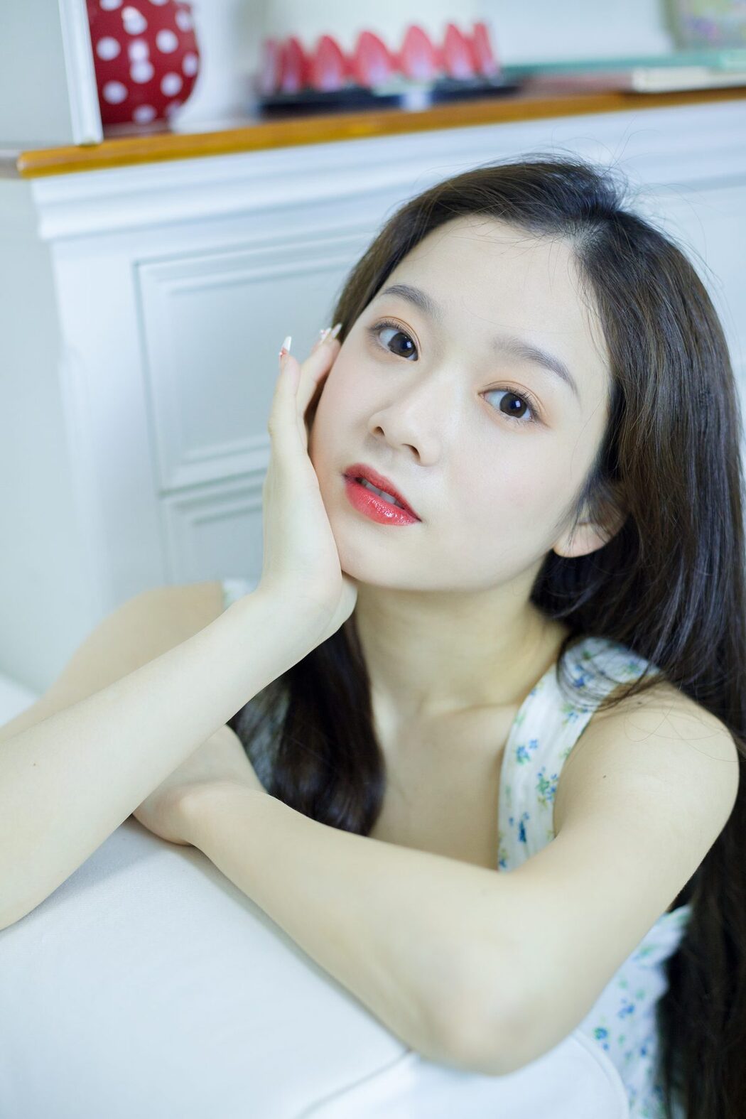 YiTuYu艺图语 Vol.3799 Ge Man Ni Nini