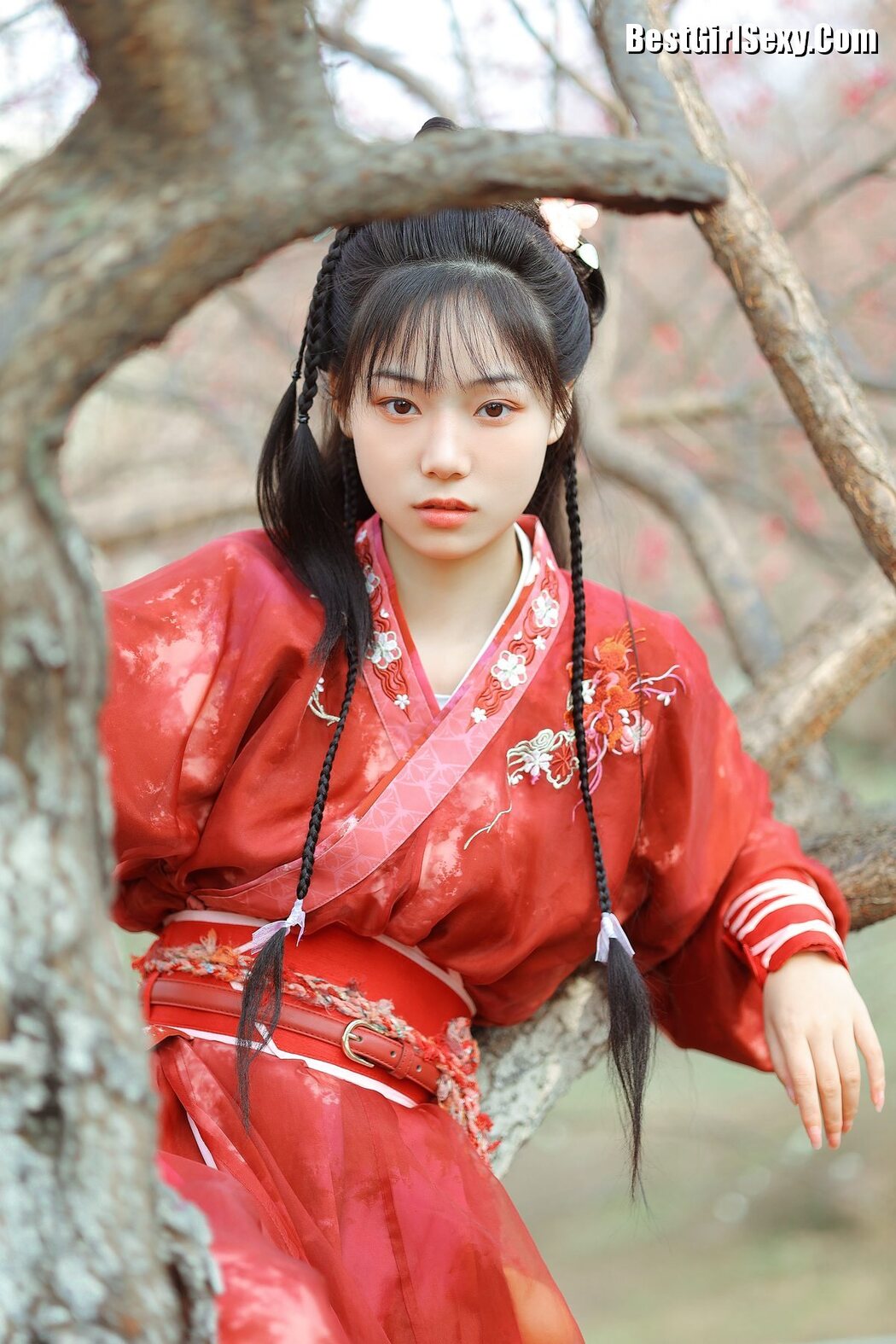 YiTuYu艺图语 Vol.3820 Tiky