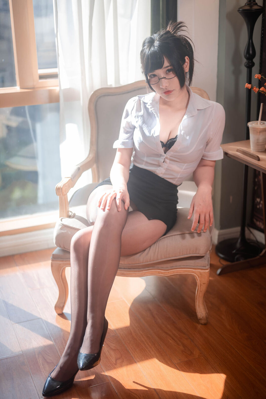Coser@糖果果Candy – 室内OL Part1