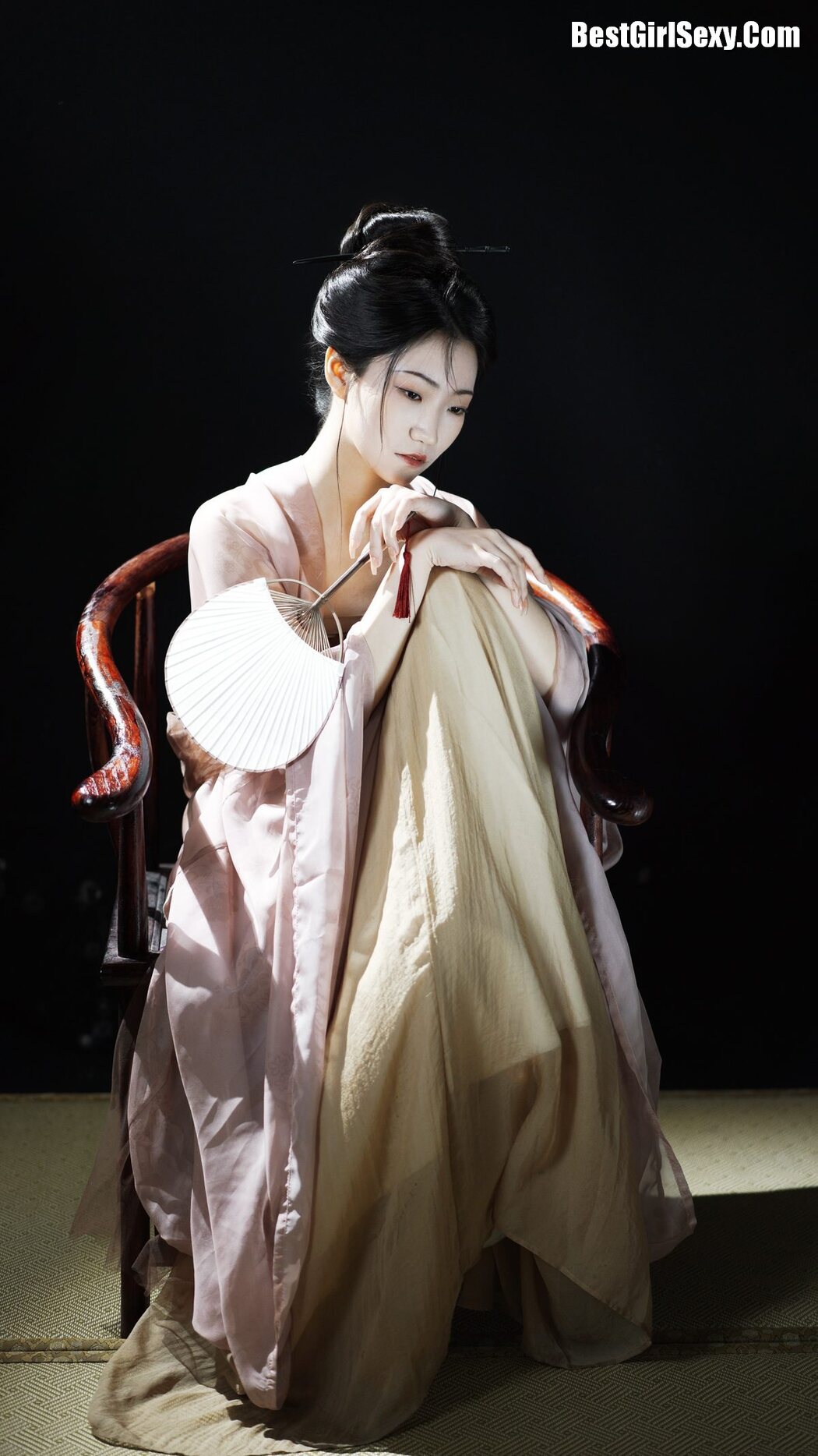 YiTuYu艺图语 Vol.3834 Xiao Jie Mo W
