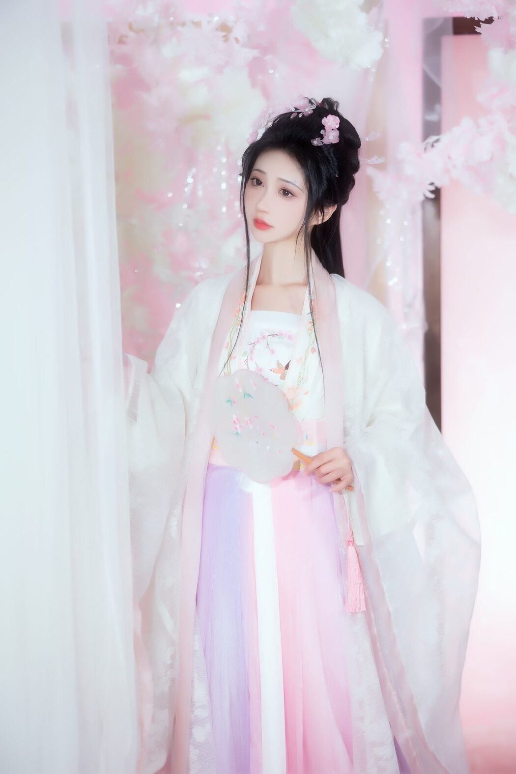 YiTuYu艺图语 Vol.3822 Qi Luo Sheng De Xiao Su Su