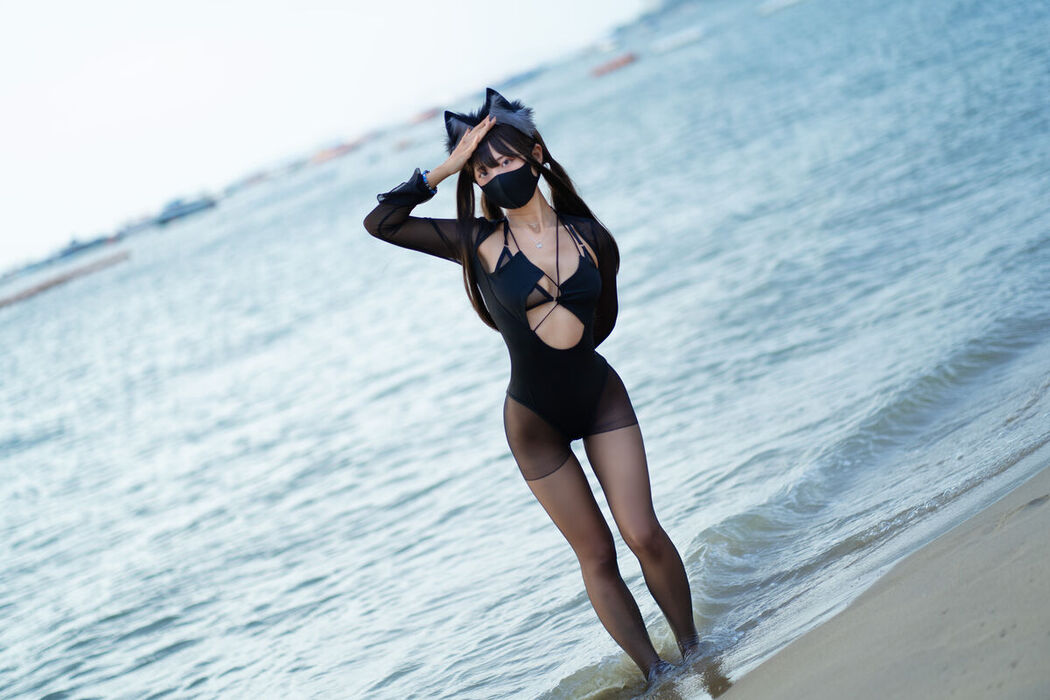 Coser@职业奶妈三水子 &#8211; 黑丝泳装