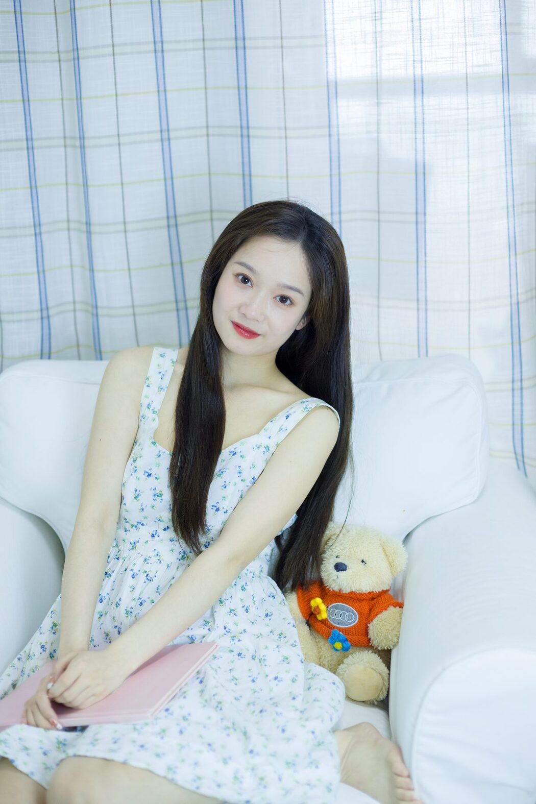 YiTuYu艺图语 Vol.3799 Ge Man Ni Nini
