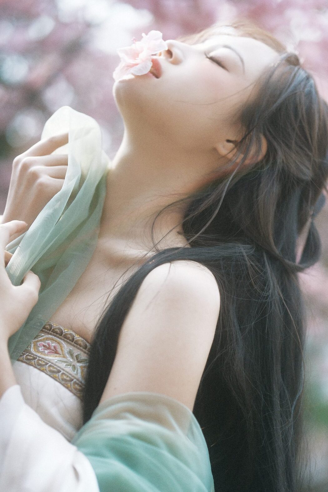 YiTuYu艺图语 Vol.3842 Mou Mou