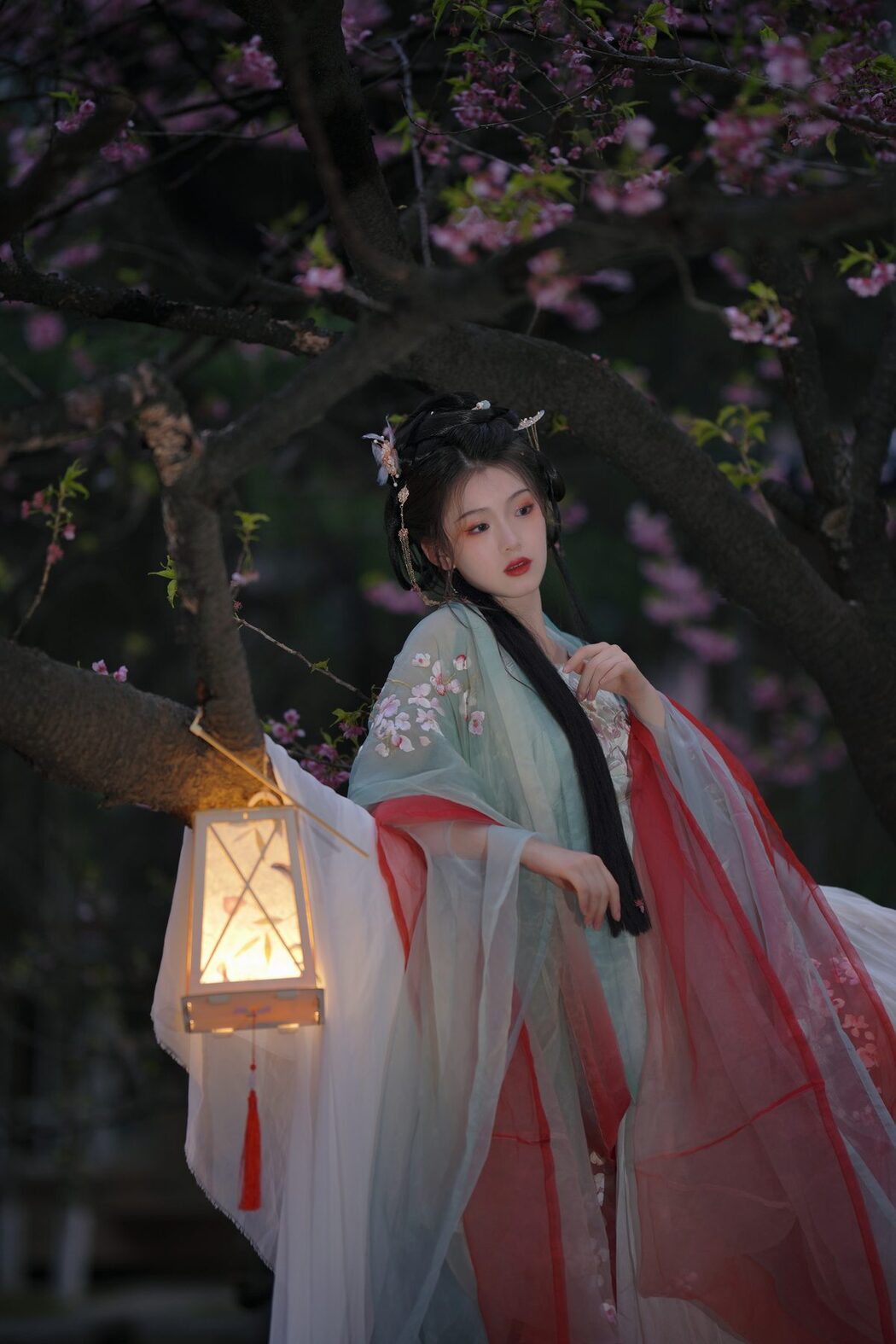 YiTuYu艺图语 Vol.3847 Yue Li