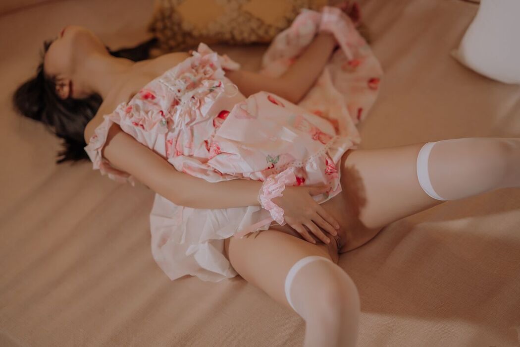 Coser@筝 – 白丝