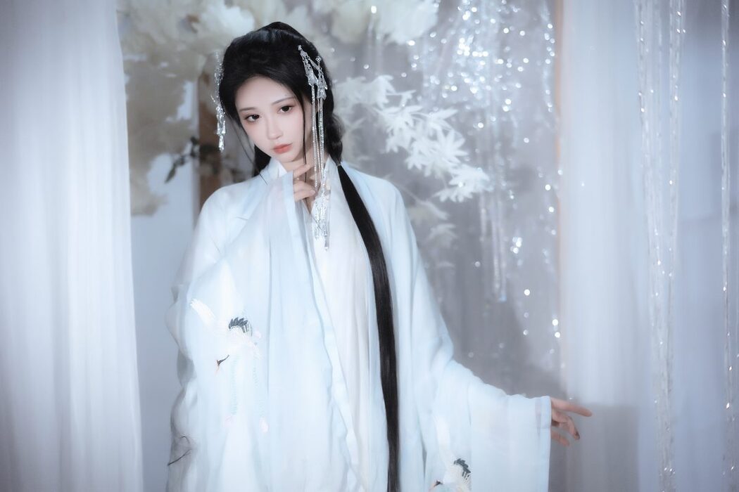 YiTuYu艺图语 Vol.3771 Qi Luo Sheng De Xiao Su Su