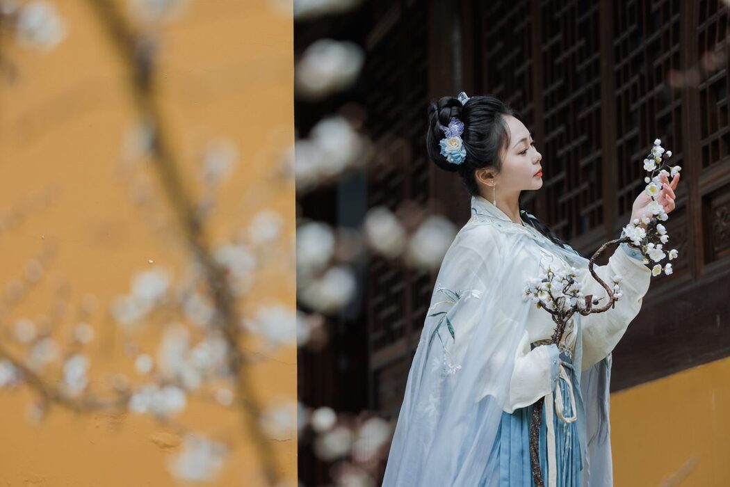 YiTuYu艺图语 Vol.3803 Qian Mo Hong Chen