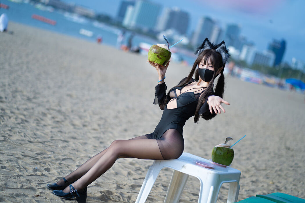Coser@职业奶妈三水子 – 黑丝泳装