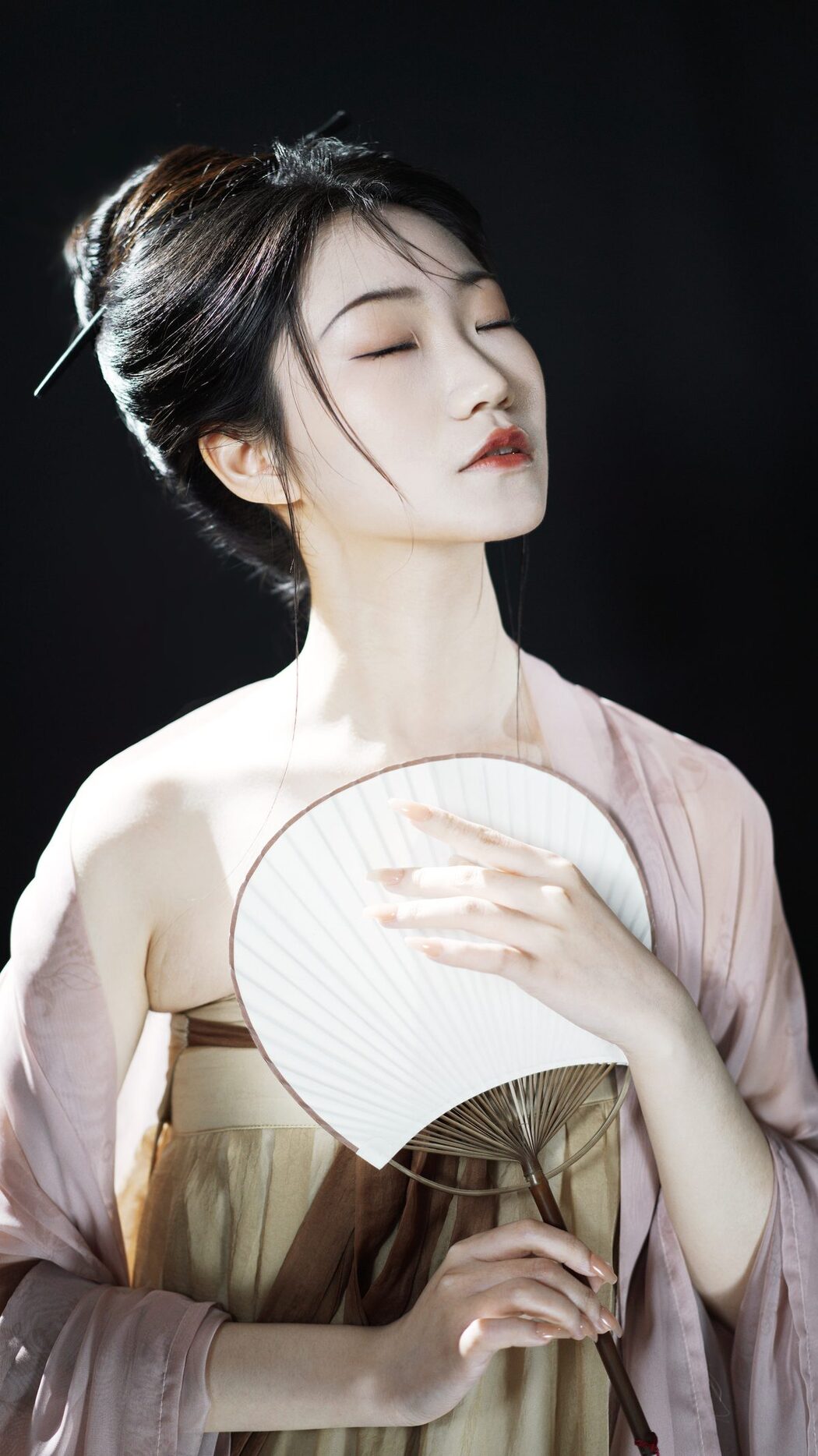 YiTuYu艺图语 Vol.3834 Xiao Jie Mo W