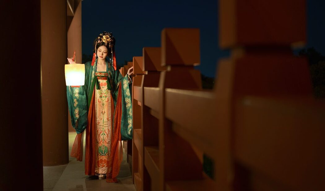 YiTuYu艺图语 Vol.3786 Ai Tan Xian De Xia Shang Zhou