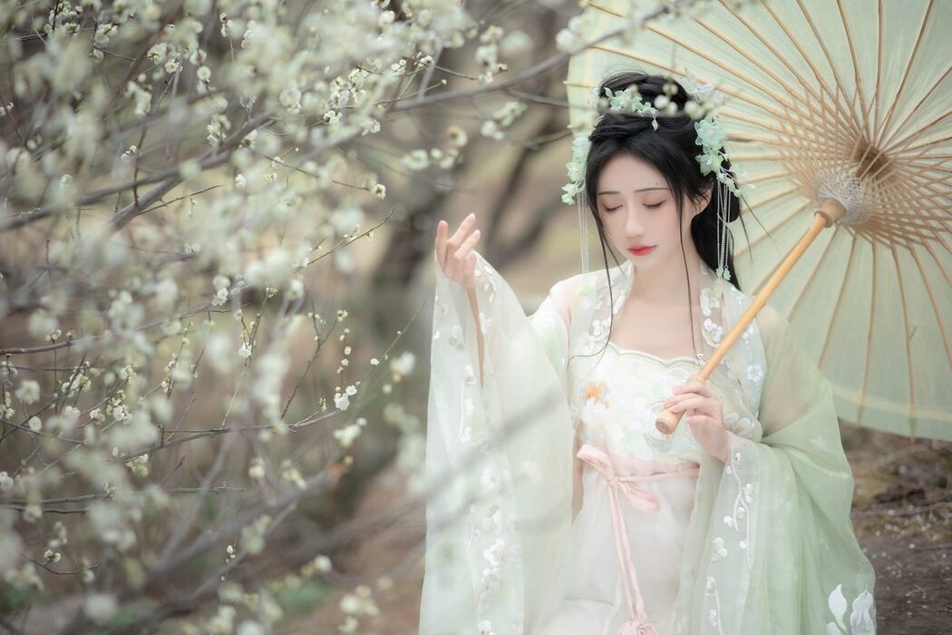 YiTuYu艺图语 Vol.3722 Qi Luo Sheng De Xiao Su Su