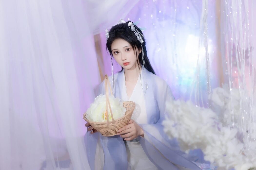 YiTuYu艺图语 Vol.3764 Qi Luo Sheng De Xiao Su Su