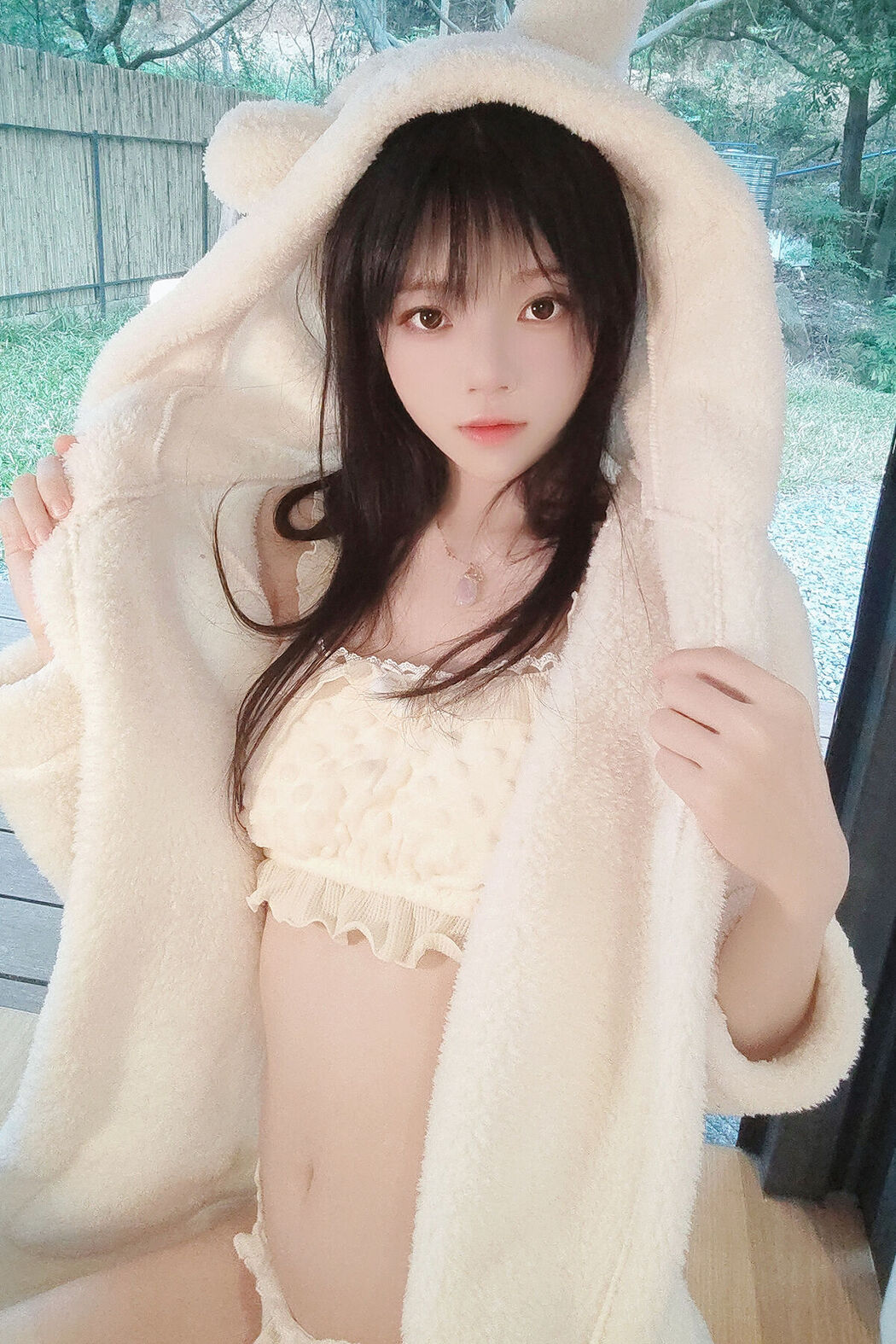 Coser@桜桃喵 – 糯米小圆子 Cover Photo