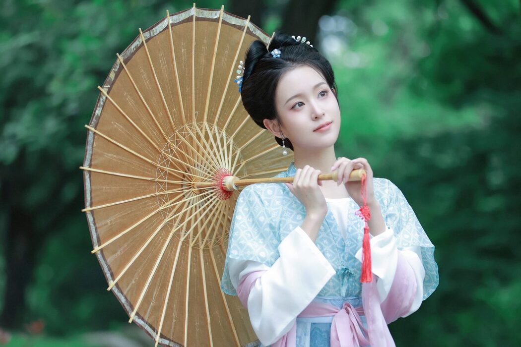 YiTuYu艺图语 Vol.3763 Luo Yi