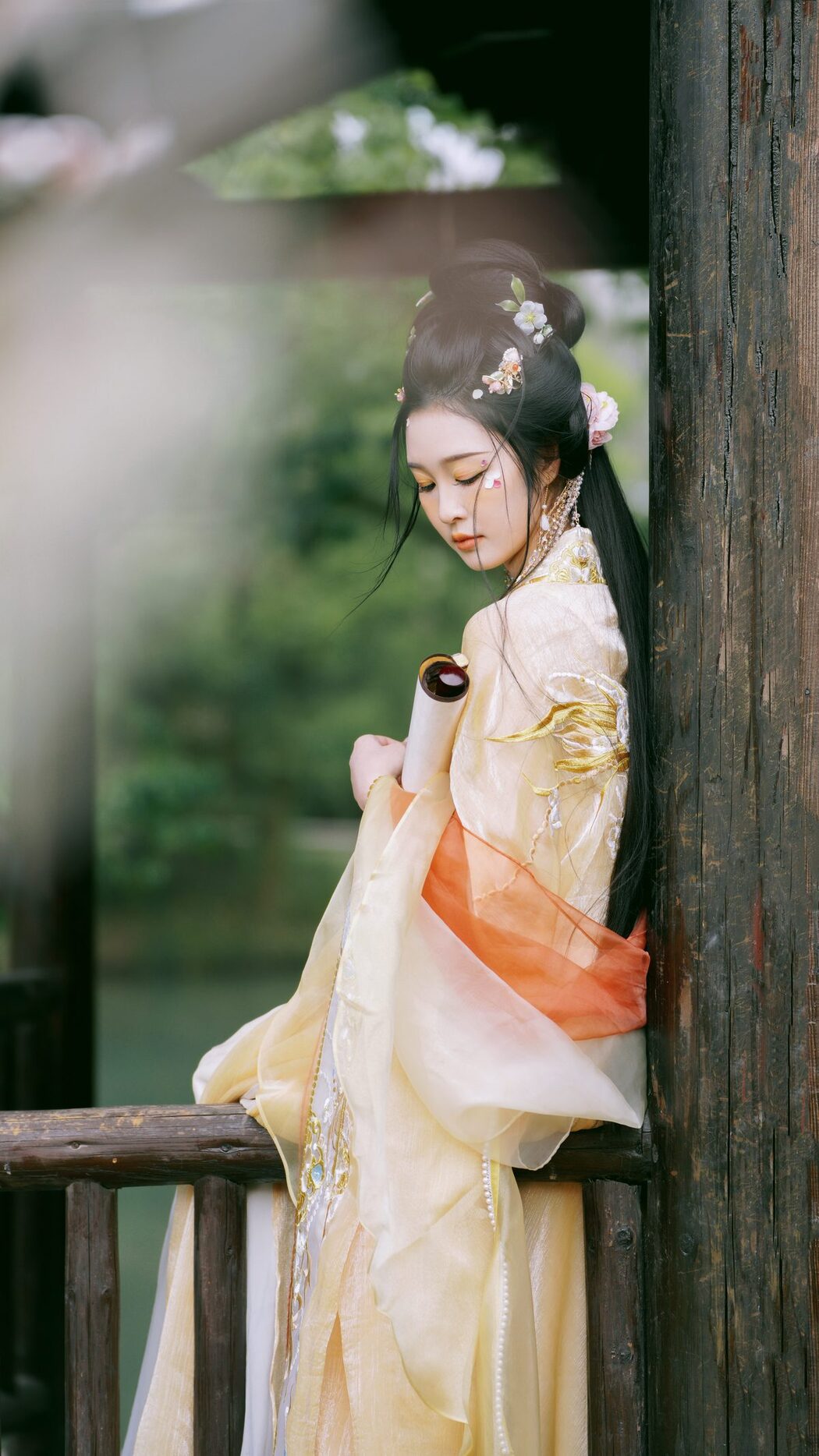 YiTuYu艺图语 Vol.3718 Ai Tan Xian De Xia Shang Zhou