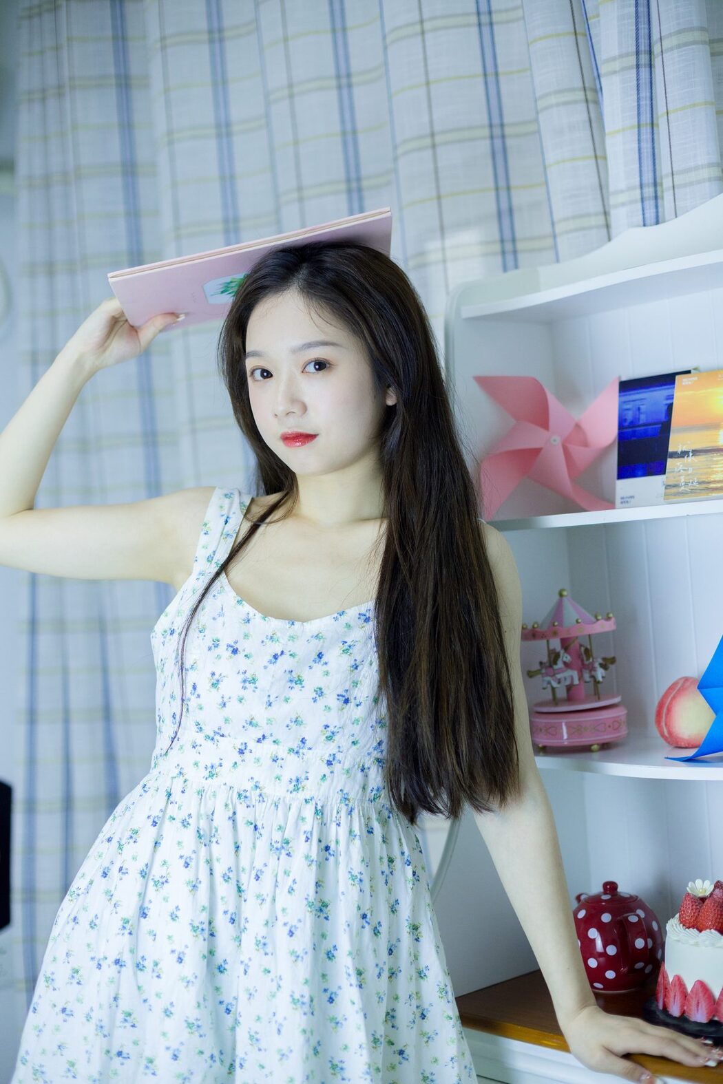 YiTuYu艺图语 Vol.3799 Ge Man Ni Nini