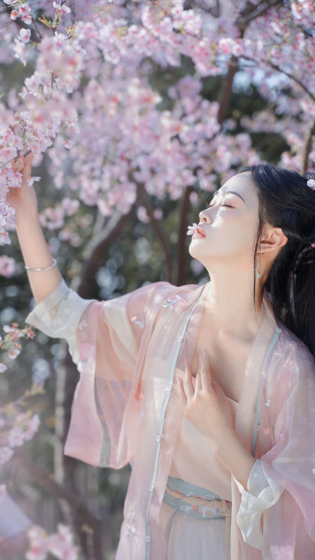 YiTuYu艺图语 Vol.3828 Jiao Yi Zhi Sui Sui
