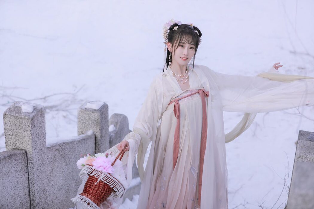 YiTuYu艺图语 Vol.3767 A Tong