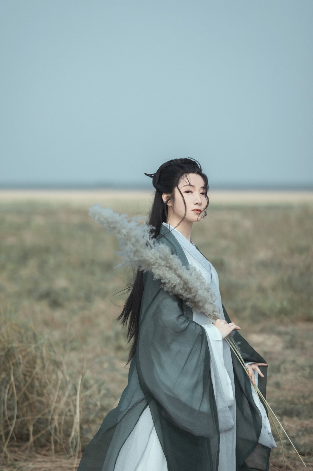 YiTuYu艺图语 Vol.383 He Jia