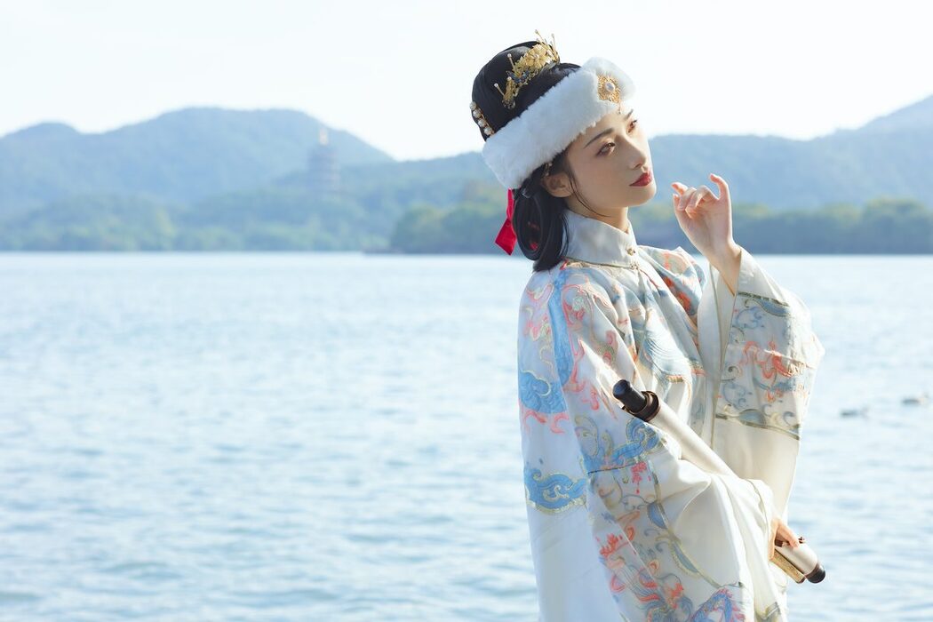 YiTuYu艺图语 Vol.3724 Mou Xiao Yao