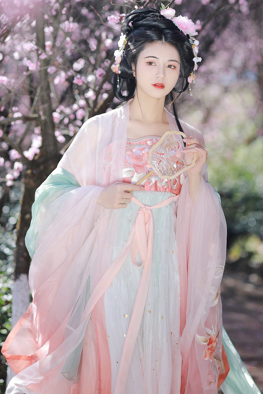 YiTuYu艺图语 Vol.3732 Wu Sui Cover Photo