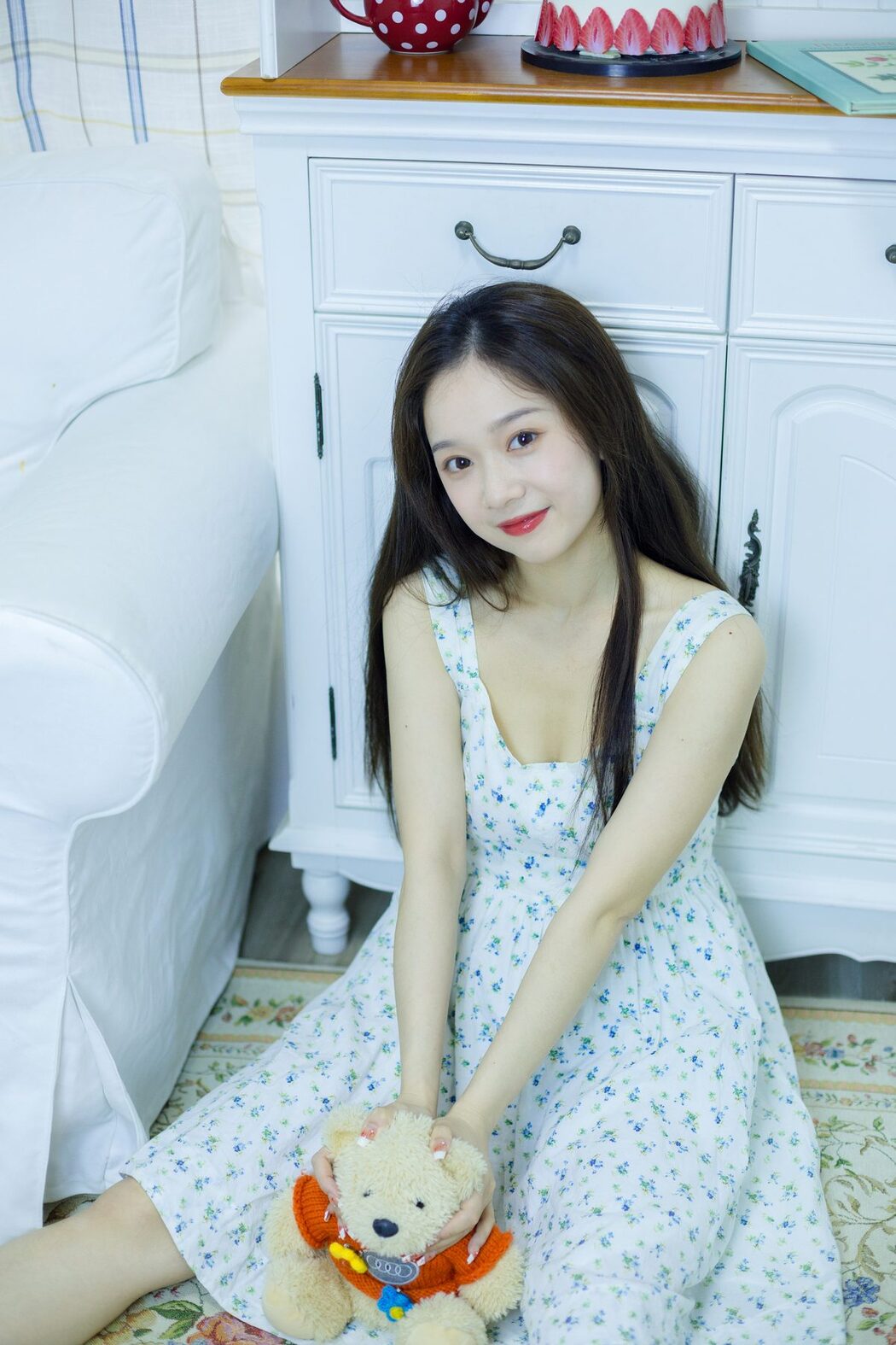 YiTuYu艺图语 Vol.3799 Ge Man Ni Nini