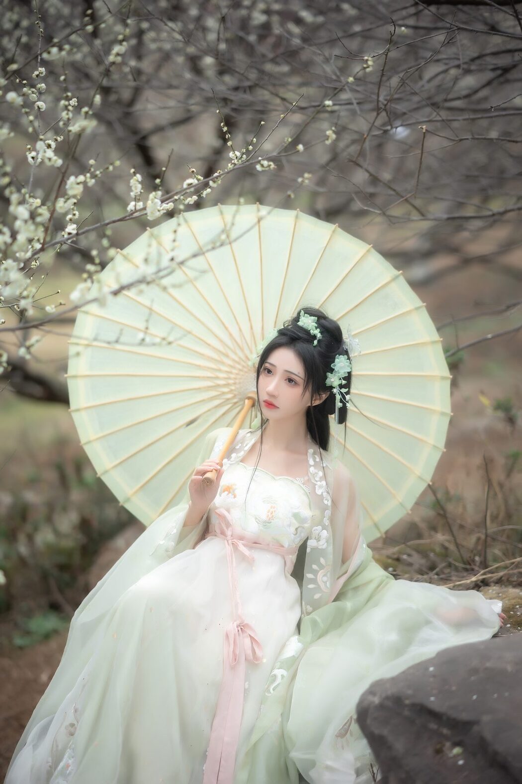 YiTuYu艺图语 Vol.3722 Qi Luo Sheng De Xiao Su Su