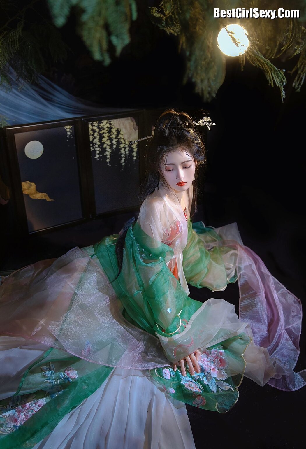 YiTuYu艺图语 Vol.3756 Pang Qi