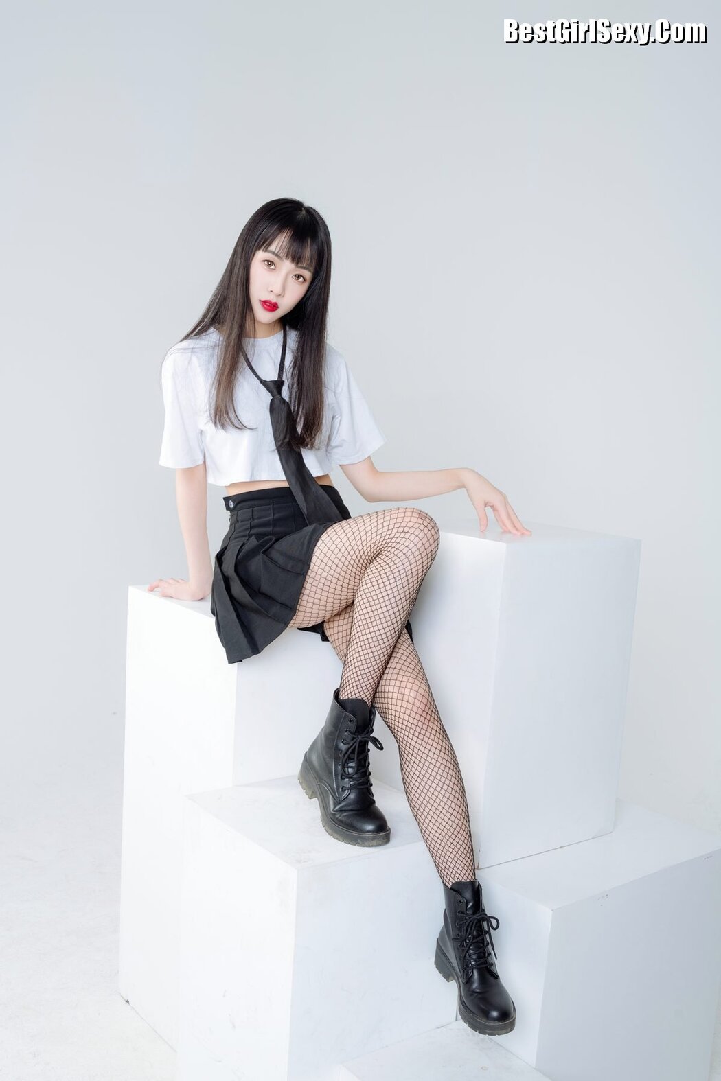 YiTuYu艺图语 Vol.3770 Xiao Yu