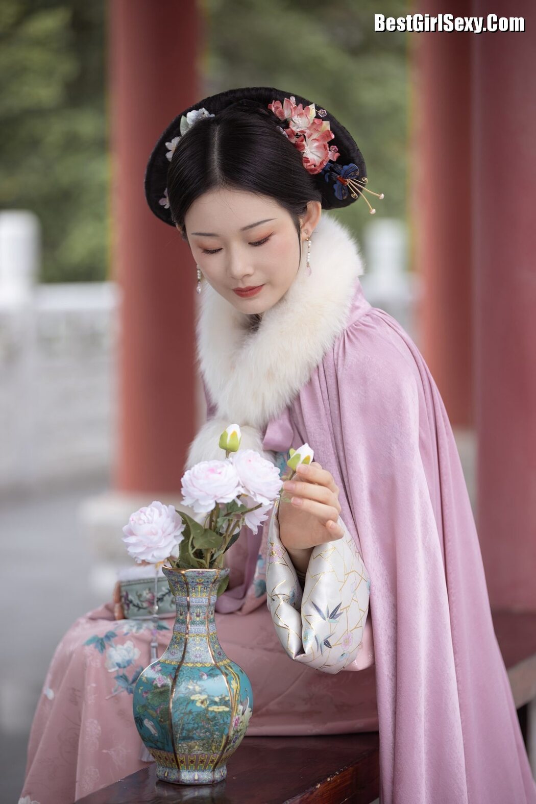 YiTuYu艺图语 Vol.3849 Pei Pei
