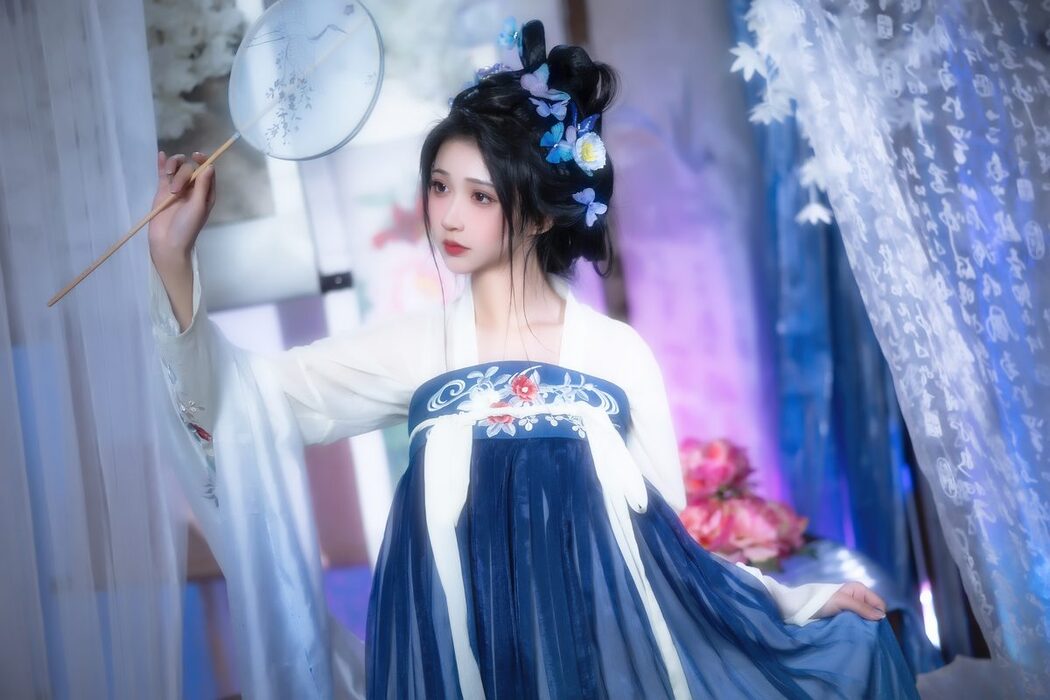 YiTuYu艺图语 Vol.3829 Qi Luo Sheng De Xiao Su Su