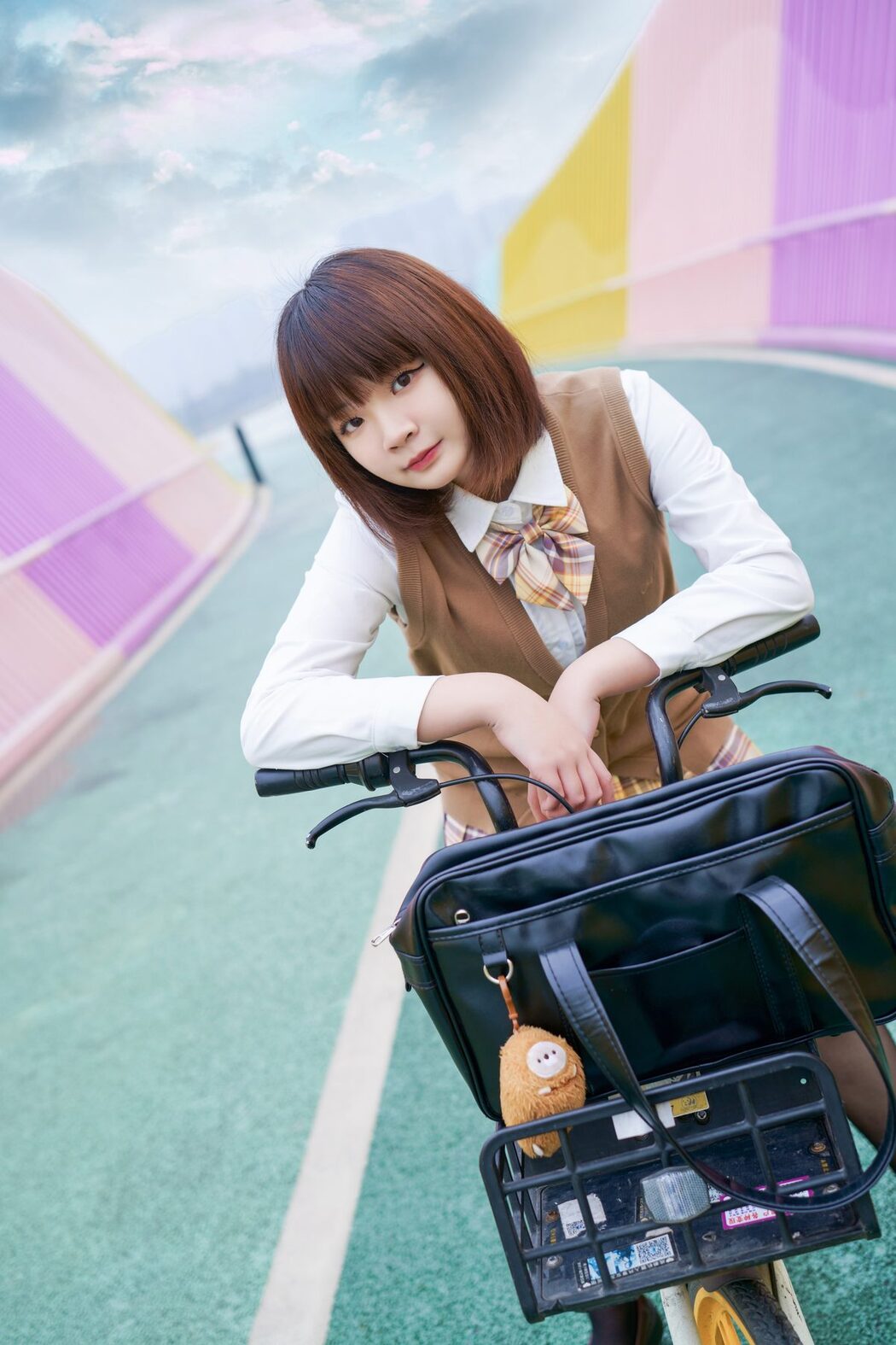 YiTuYu艺图语 Vol.3708 Zhong Yi