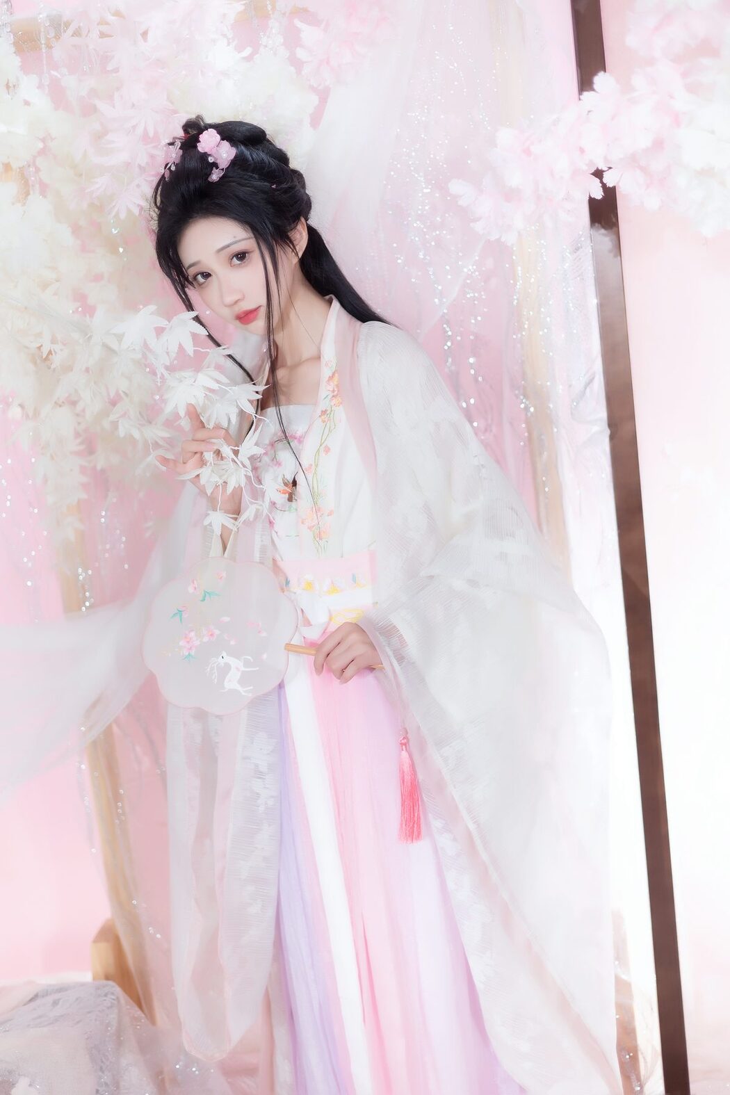 YiTuYu艺图语 Vol.3822 Qi Luo Sheng De Xiao Su Su