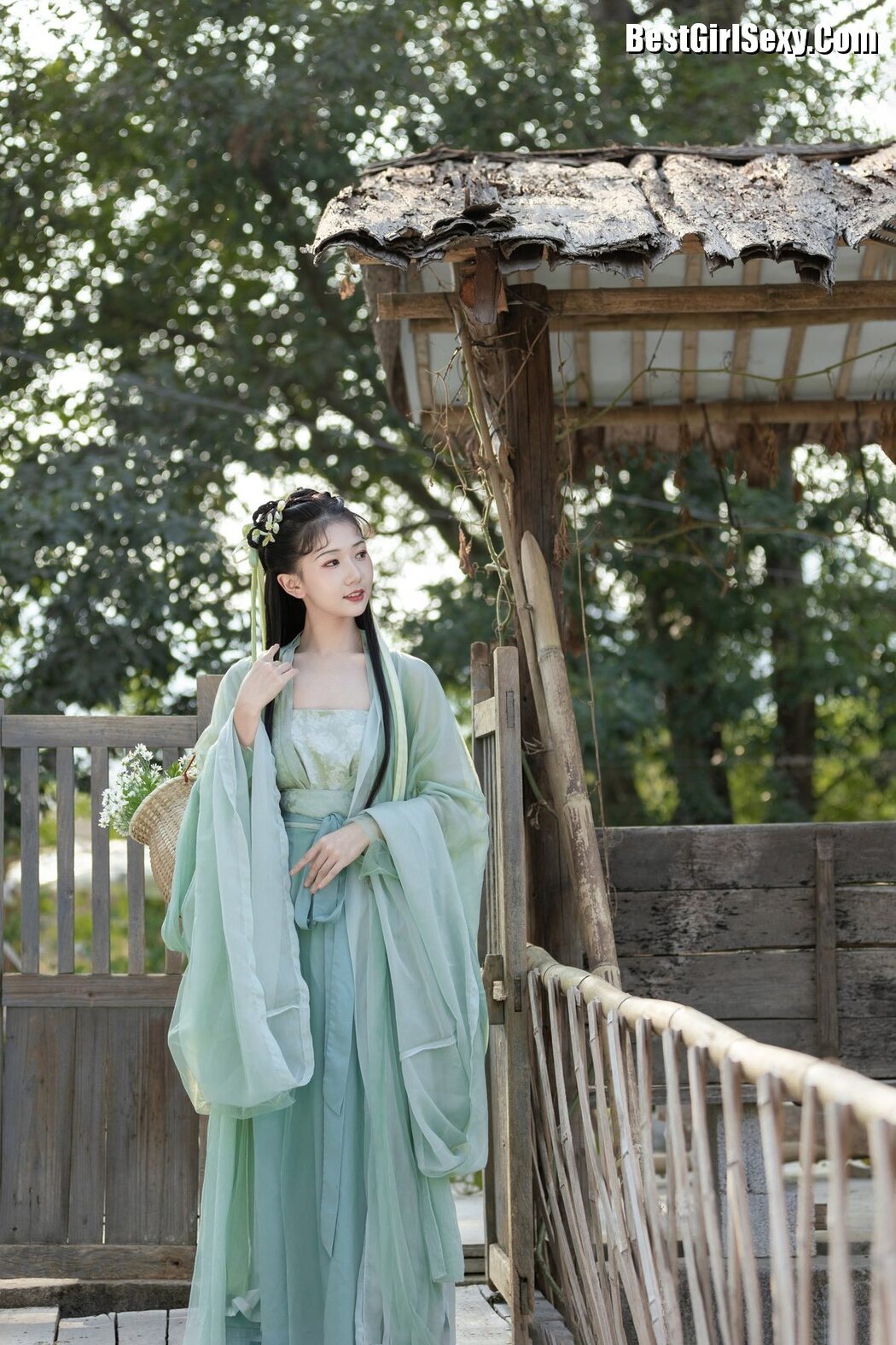 YiTuYu艺图语 Vol.3855 Suan La Tang Er