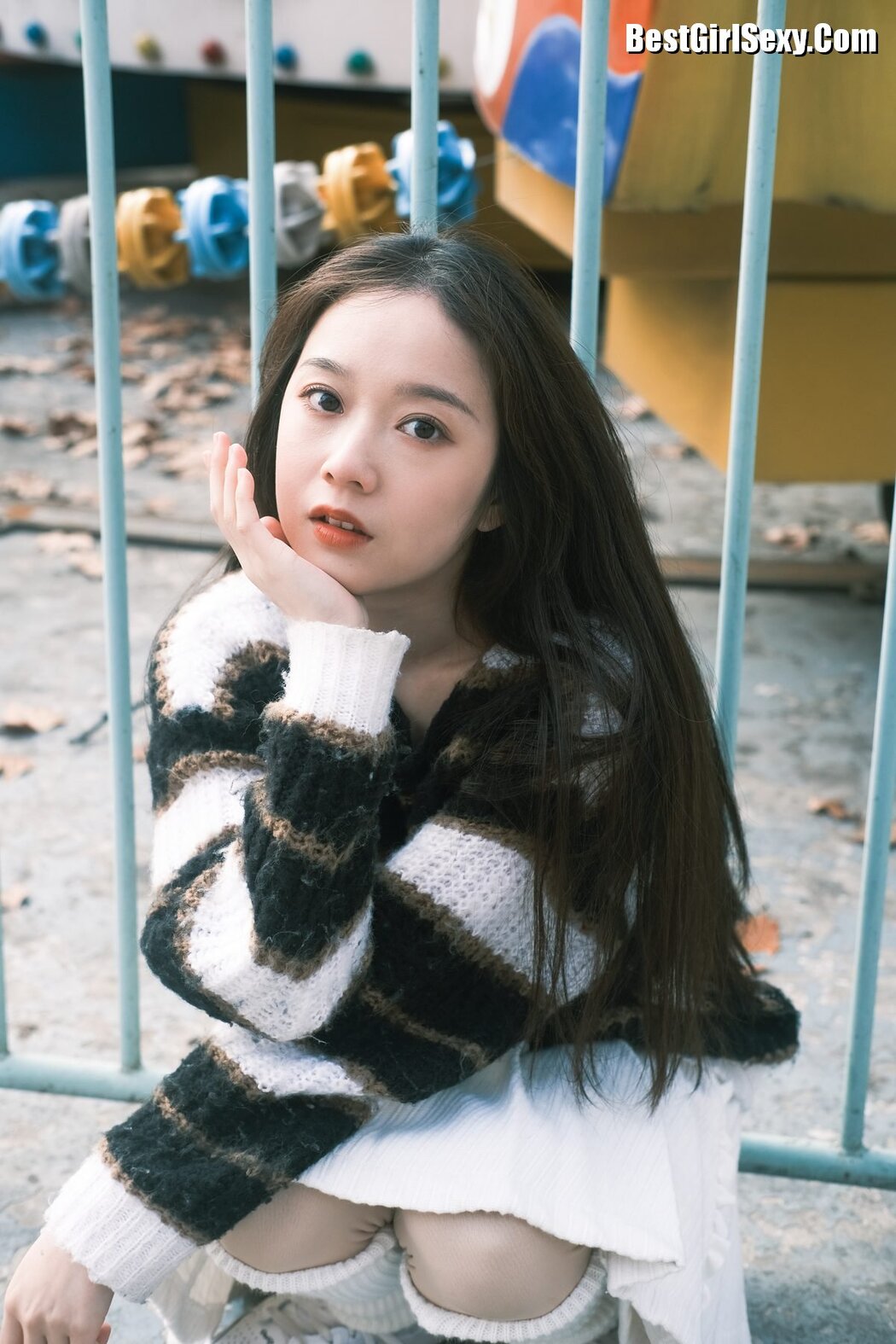 YiTuYu艺图语 Vol.3727 Ge Man Ni Nini