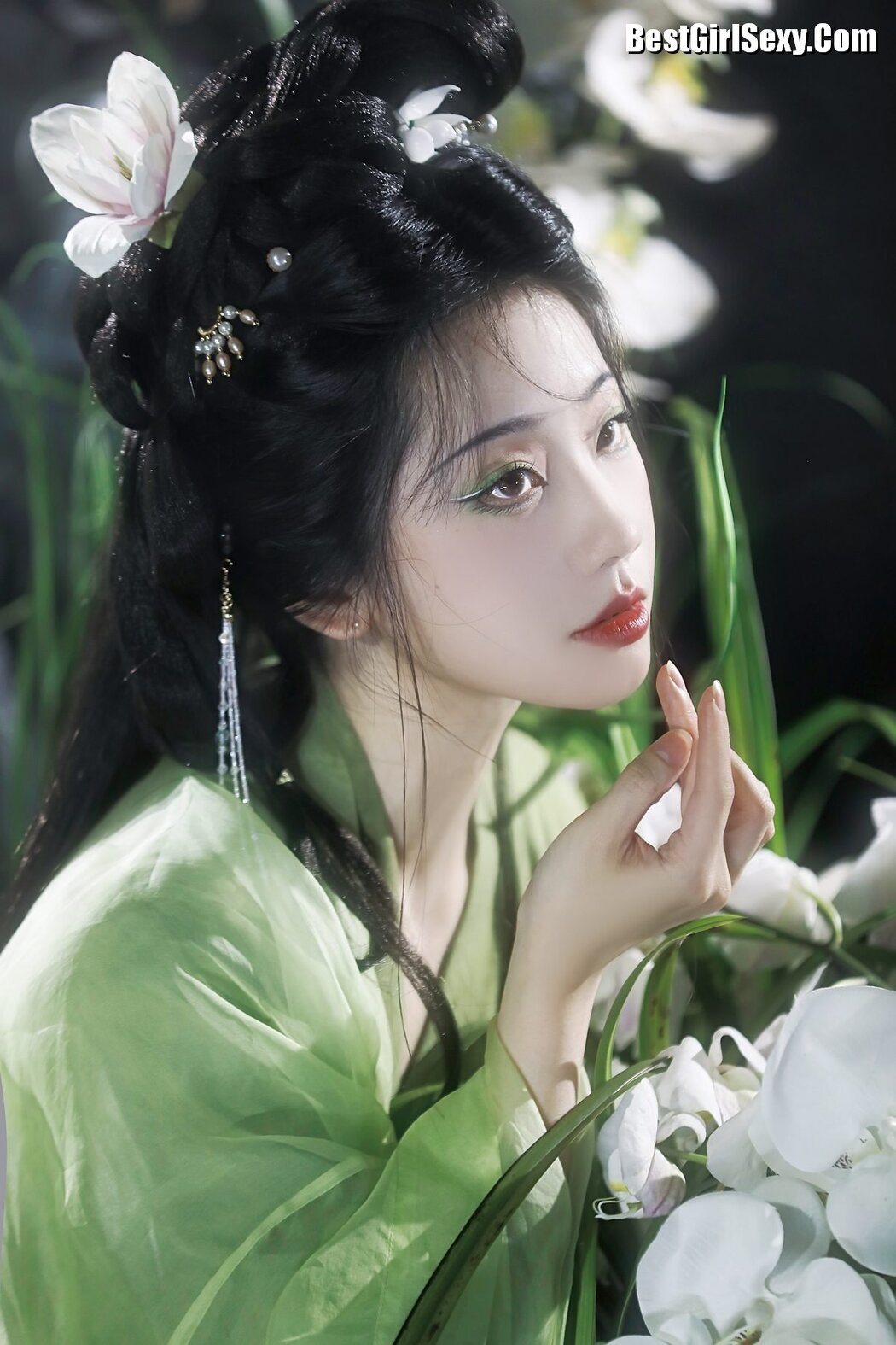 YiTuYu艺图语 Vol.3800 Ling Hun Chu Tao Kong Chuan Zi
