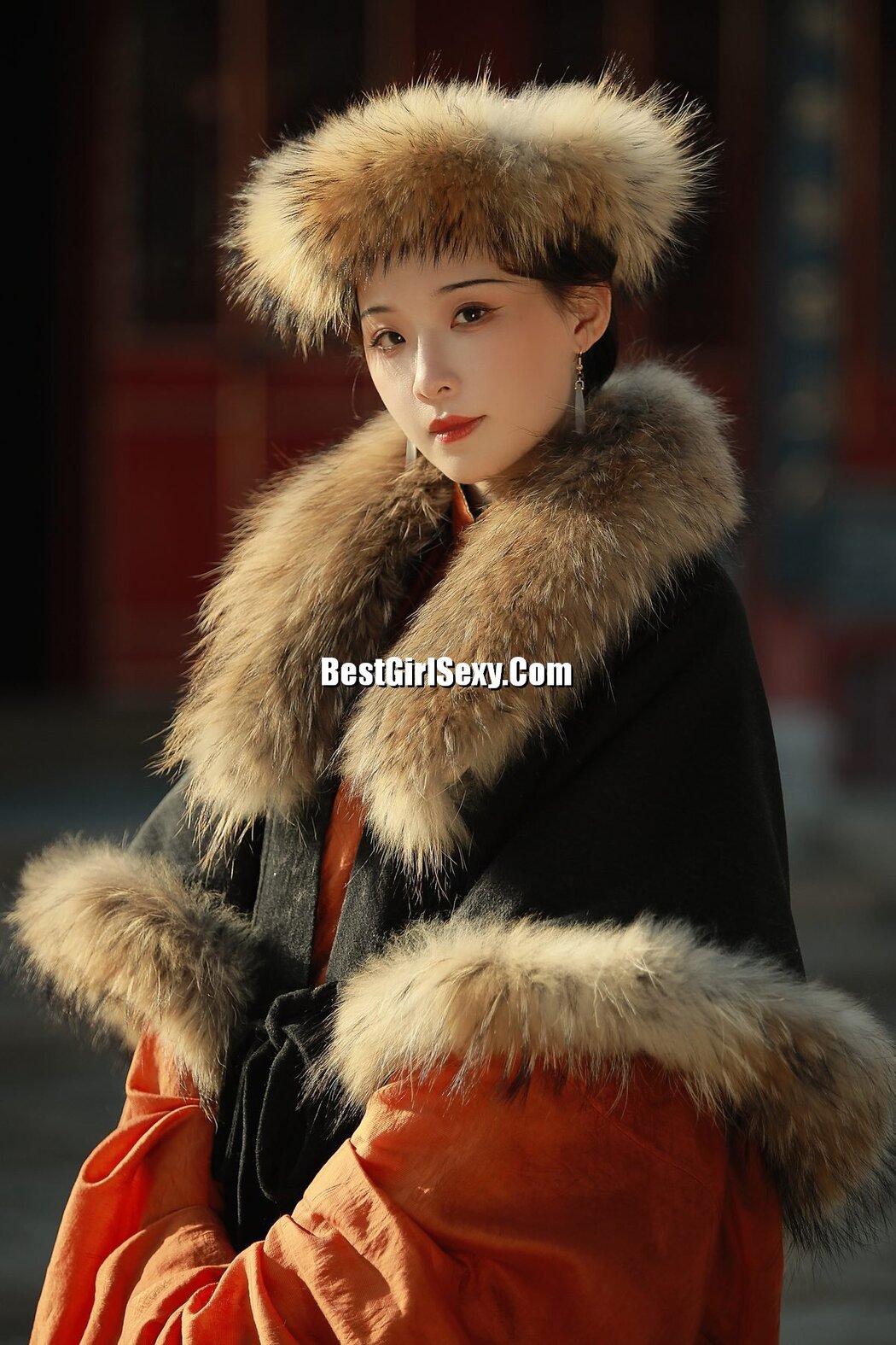 YiTuYu艺图语 Vol.3721 Miao Miao Jia De Xiao Yu Gan