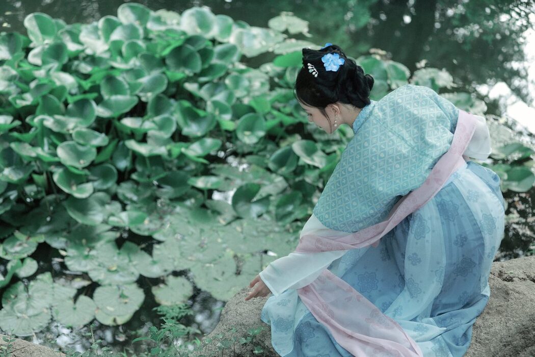 YiTuYu艺图语 Vol.3763 Luo Yi