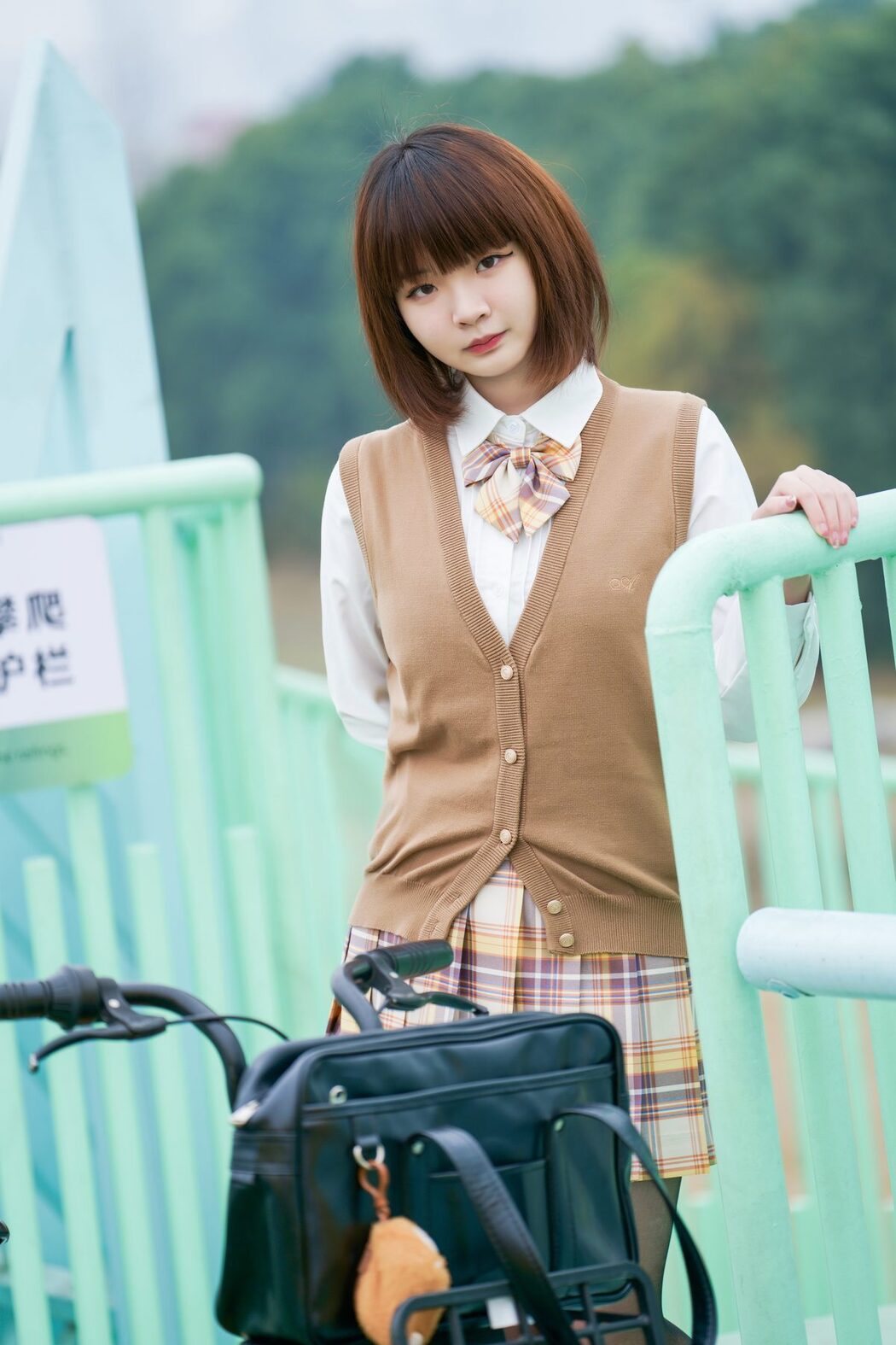YiTuYu艺图语 Vol.3708 Zhong Yi