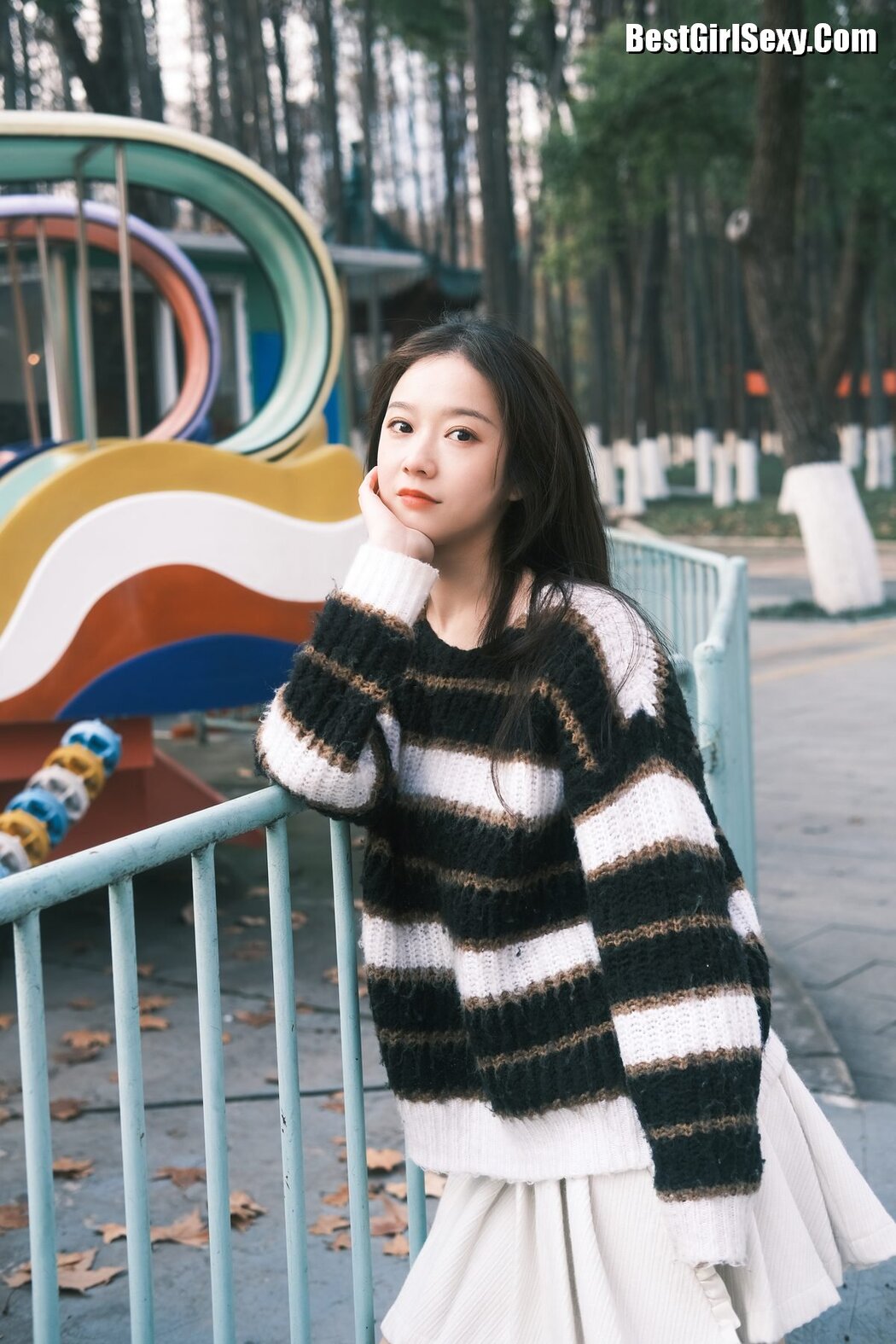 YiTuYu艺图语 Vol.3727 Ge Man Ni Nini