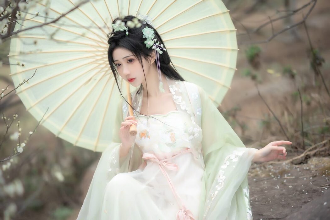 YiTuYu艺图语 Vol.3722 Qi Luo Sheng De Xiao Su Su