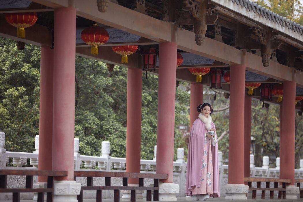 YiTuYu艺图语 Vol.3849 Pei Pei